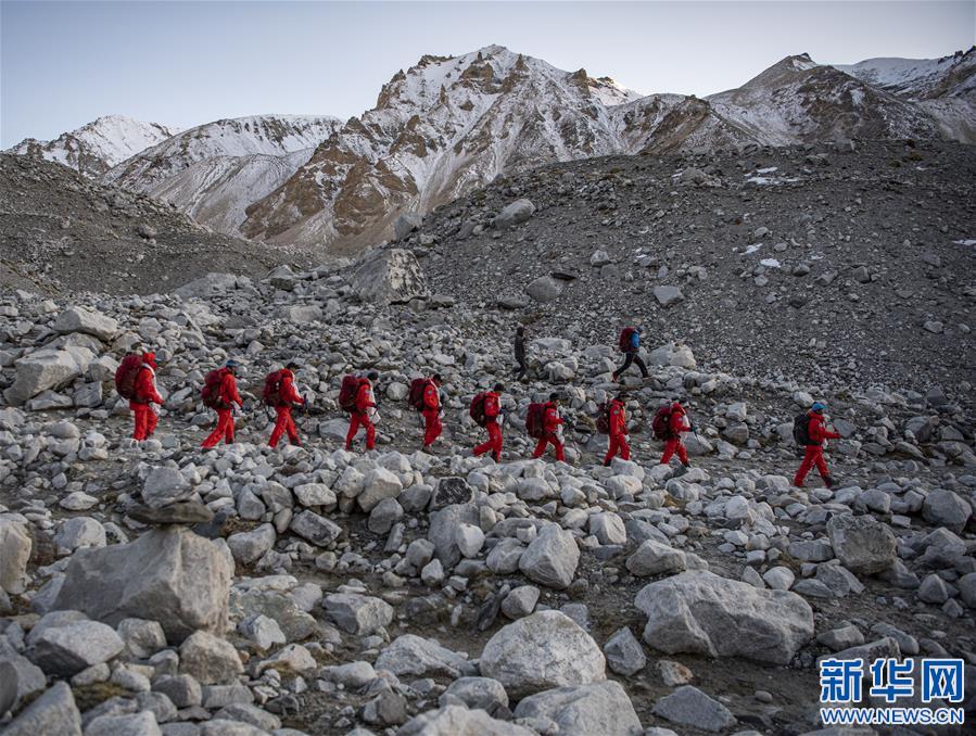 （2020珠峰高程測(cè)量）（2）2020珠峰高程測(cè)量登山隊(duì)全體隊(duì)員安全返回大本營(yíng)