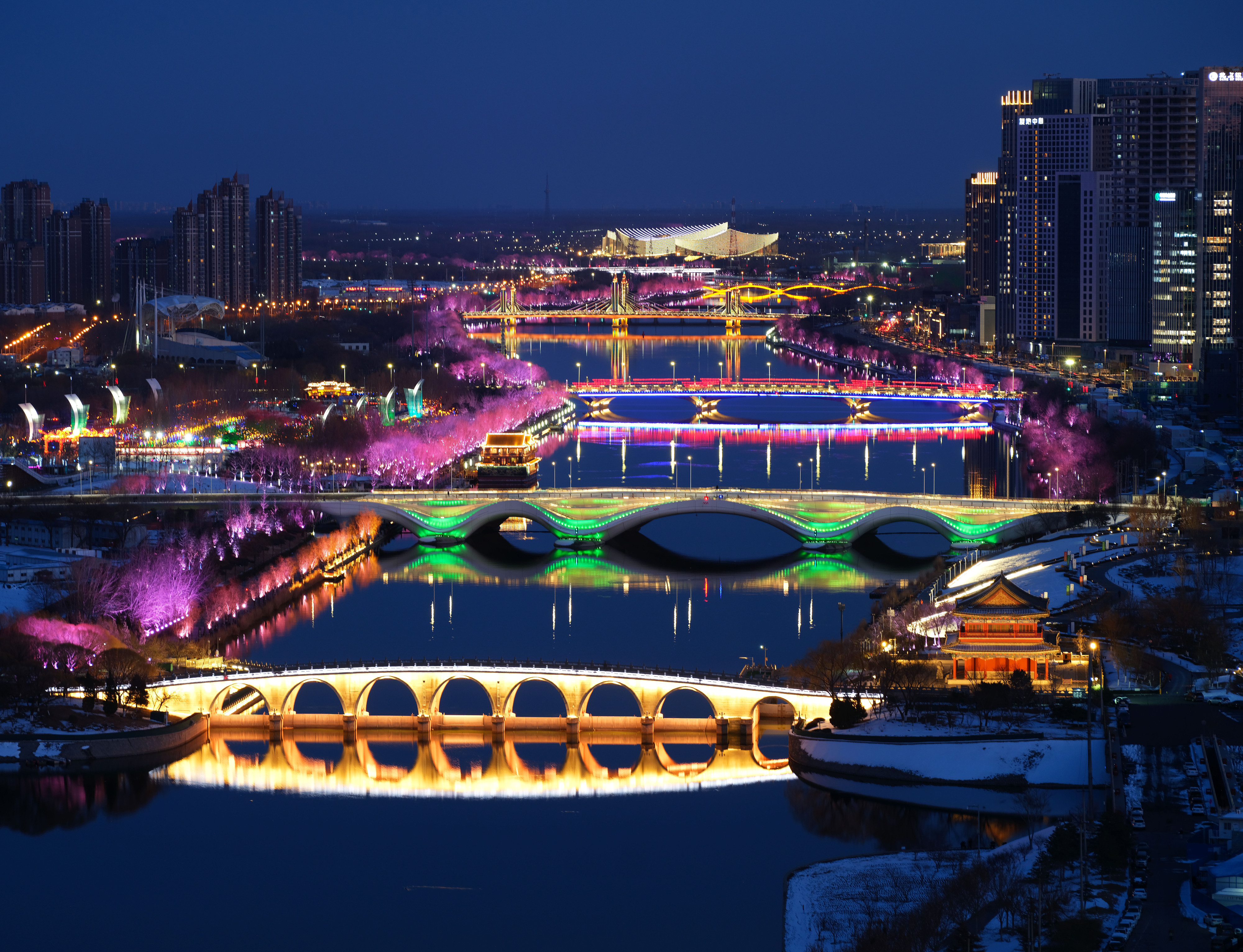 2024年2月22日，京杭大運(yùn)河北京通州段夜景。