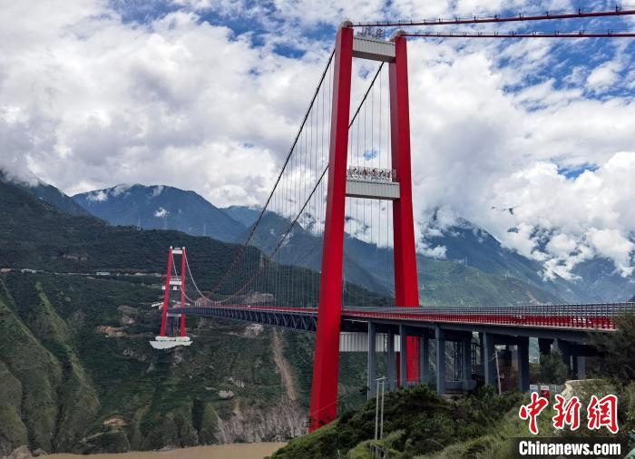 瀘定大渡河大橋。　劉忠俊 攝