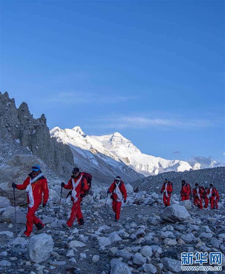 （2020珠峰高程測量）（7）2020珠峰高程測量登山隊(duì)全體隊(duì)員安全返回大本營